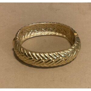 Vintage Gold Tone Metal Plaited Braided Textured Hinged Clamper Bracelet Elegant